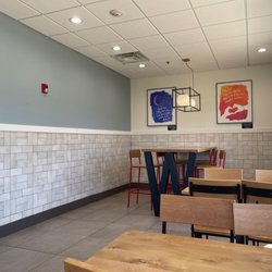 Wendy's - Inside