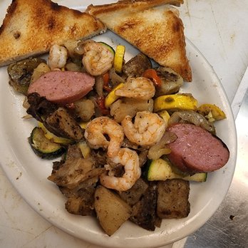 Shooters - Shrimp boil - Pool Halls Near Me - Wichita, Kansas Shooters - Shrimp boil - Pool Halls Near Me - Wichita, Kansas