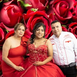 Deanna's Timeless Photography & Event Planning