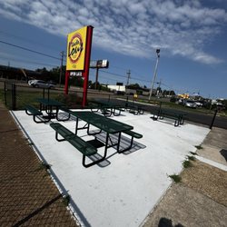 Uncle Lous Fried Chicken - Patio with good clear music. Perfect for kids too because it's enclosed