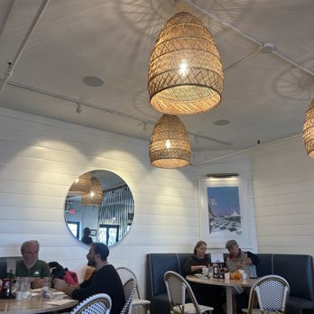 Belle's - Interior- cute! - Cafes Near Me - Newport, Rhode Island Belle's - Interior- cute! - Cafes Near Me - Newport, Rhode Island