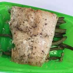 Lean kitchen Company - Wild caught Salmon and green beans