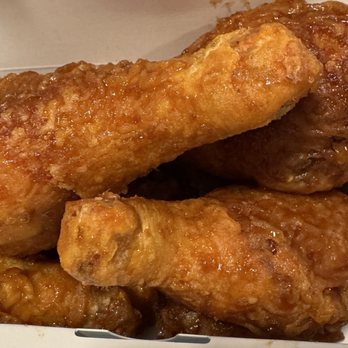 Chi Mc Chicken & Beer - Soy garlic chicken wings, flats and drumsticks - Beer Bar Near Me - Centreville, Virginia Chi Mc Chicken & Beer - Soy garlic chicken wings, flats and drumsticks - Beer Bar Near Me - Centreville, Virginia