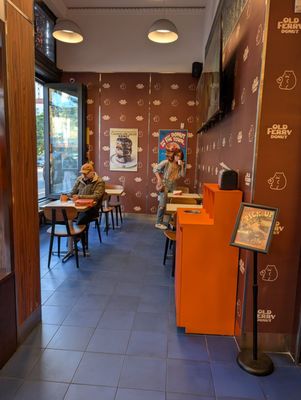 Old Ferry Donut by null