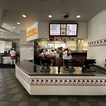 In-N-Out Burger - Fast Food Near Me - Las Vegas, Nevada