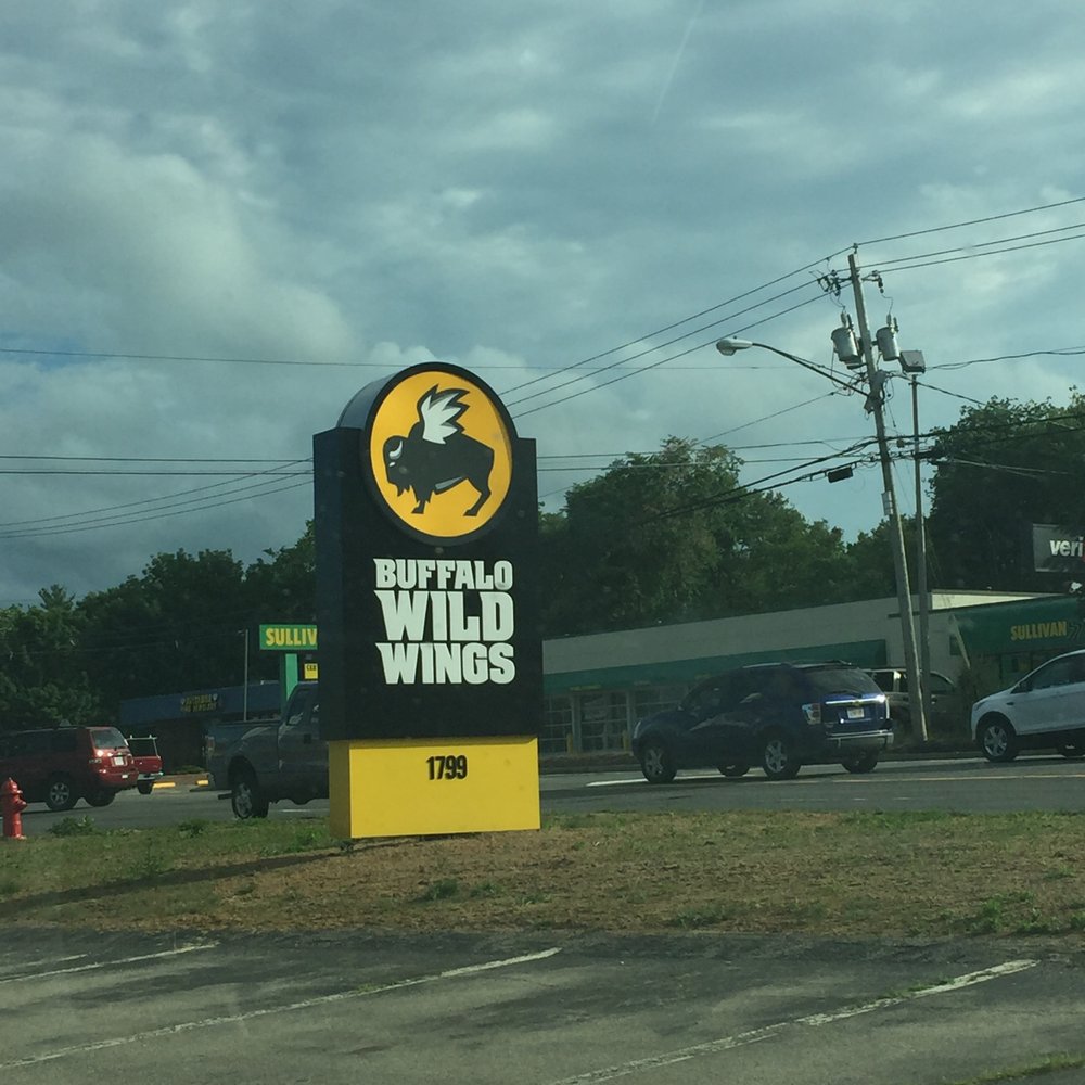 Buffalo Wild Wings - Buffalo Wild Wings of Hanover -- Hanover Mall : 1799 Washington Street / Route 53, Hanover Sign - Chicken Wings Near Me - Hanover, Massachusetts Buffalo Wild Wings - Buffalo Wild Wings of Hanover -- Hanover Mall : 1799 Washington Street / Route 53, Hanover Sign - Chicken Wings Near Me - Hanover, Massachusetts