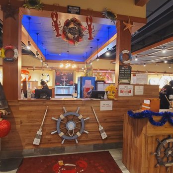 Captain Crab - When you walk into restaurant. Inside restaurant. - Seafood Near Me - Elk Grove, California