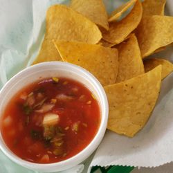 Rancheros Tacos - Chips and Salsa