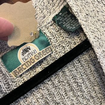 Paris Flea Market - Great vintage Cardigan 11/24/2023 $24.00 - Used, Vintage & Consignment Near Me - Coeur d'Alene, Idaho Paris Flea Market - Great vintage Cardigan 11/24/2023 $24.00 - Used, Vintage & Consignment Near Me - Coeur d'Alene, Idaho