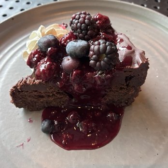 Heirloom Room - Amazing Flourless Blanton's Bourbon Dark Chocoloate Torte - Steakhouses Near Me - Gatlinburg, Tennessee