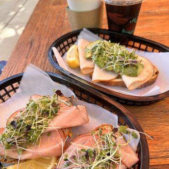 Da Green Coffee Bar - Coffee & Tea Near Me - Kihei, Hawaii Da Green Coffee Bar - Coffee & Tea Near Me - Kihei, Hawaii