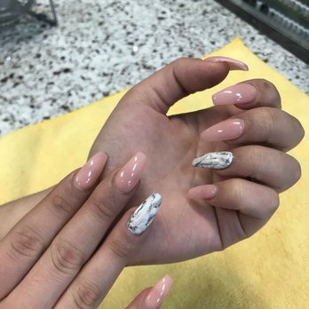 Top Nails - Gel manicure w marble design - Nail Salons Near Me - Lakewood, Washington Top Nails - Gel manicure w marble design - Nail Salons Near Me - Lakewood, Washington