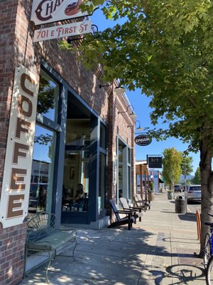 Cream Northwest by null