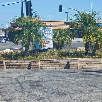 Euro Car Masters - As of now, you see this cute Lynns sign in the corner landscape. I am sure this will be removed soon, so don't count on it as a marker. - Auto Repair Near Me - Downey, California Euro Car Masters - As of now, you see this cute Lynns sign in the corner landscape. I am sure this will be removed soon, so don't count on it as a marker. - Auto Repair Near Me - Downey, California