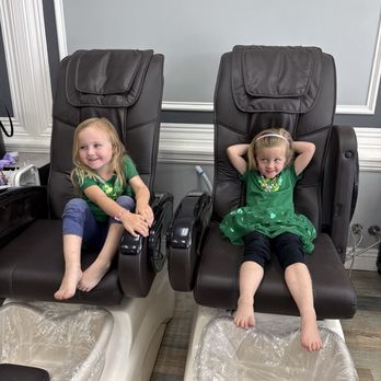Nails By Ann & lounge - Another time we went near st Patrick's day! - Nail Salons Near Me - San Diego, California Nails By Ann & lounge - Another time we went near st Patrick's day! - Nail Salons Near Me - San Diego, California