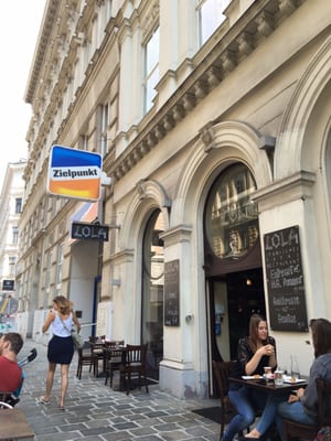 LOLA - Spanisches Restaurant by null