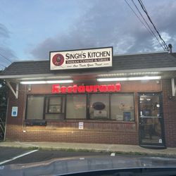 Singh's Kitchen