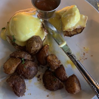 Bea - Cold egg Benedict without any salad and with burned potatoes. - Cocktail Bars Near Me - New York, New York Bea - Cold egg Benedict without any salad and with burned potatoes. - Cocktail Bars Near Me - New York, New York