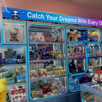 Clawsters - Buy or play here! - Toy Stores Near Me - Honolulu, Hawaii Clawsters - Buy or play here! - Toy Stores Near Me - Honolulu, Hawaii