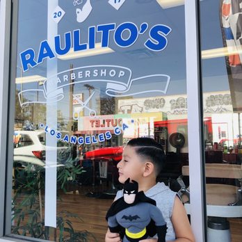 Royalty Barber Shop - Barbers Near Me - Los Angeles, California Royalty Barber Shop - Barbers Near Me - Los Angeles, California