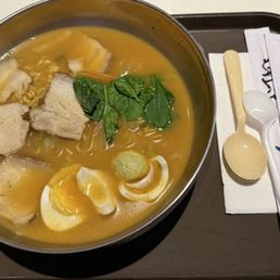 2. Pork Ramen 2. Pork Ramen
