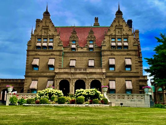 Pabst Mansion by null
