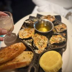 Davenport's Restaurant - Grilled Oysters with Oyster Shooter