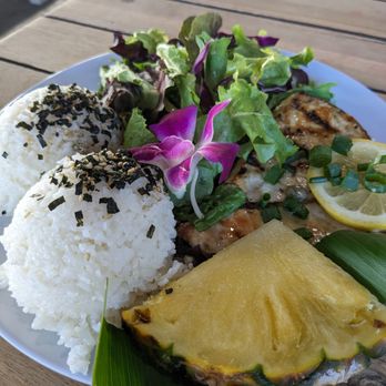 Barefoot Beach Cafe - Breakfast & Brunch Near Me - Honolulu, Hawaii