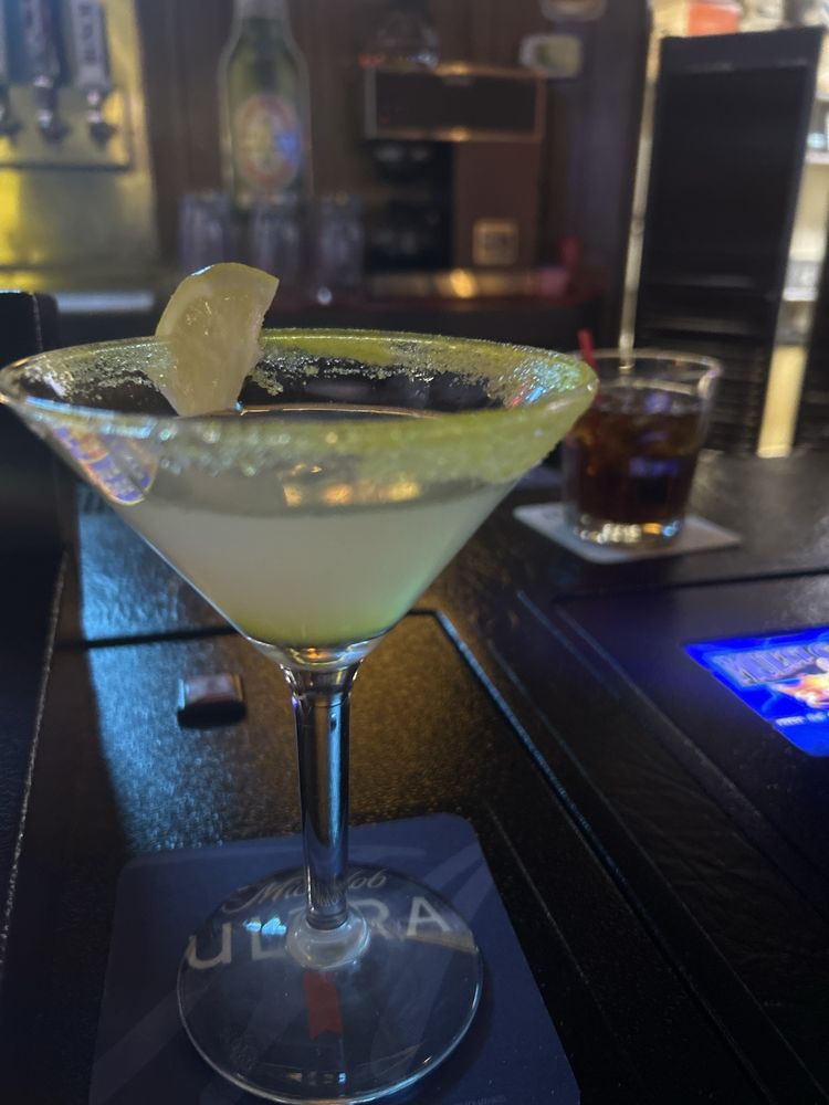 The Front Row Lounge