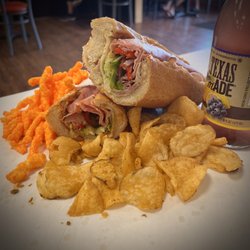 Tucci's Southside Subs