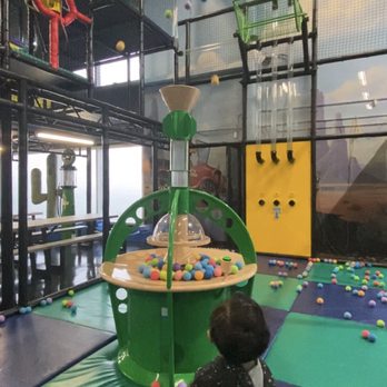 Crash Crawly's Adventure Fun Centre - Venues & Event Spaces Near Me - Coquitlam, British Columbia
