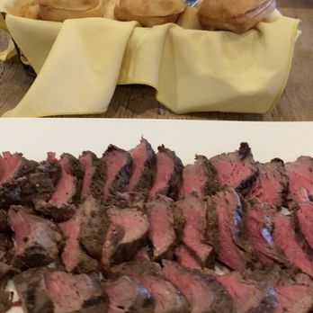 Cuisine Privé - Beef tenderloin with chimichurri sauce and horseradish - Caterers Near Me - Scottsdale, Arizona Cuisine Privé - Beef tenderloin with chimichurri sauce and horseradish - Caterers Near Me - Scottsdale, Arizona