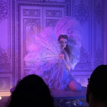 Duane Park - One of the performers - Supper Clubs Near Me - New York, New York