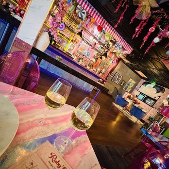 Ruby Lou’s - Eatertainment Near Me - Walnut Creek, California Ruby Lou’s - Eatertainment Near Me - Walnut Creek, California