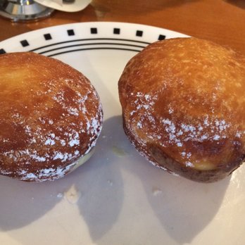 Humble Bee - Beignets... vanilla fail... chocolate meh - Breakfast & Brunch Near Me - Northridge, California Humble Bee - Beignets... vanilla fail... chocolate meh - Breakfast & Brunch Near Me - Northridge, California