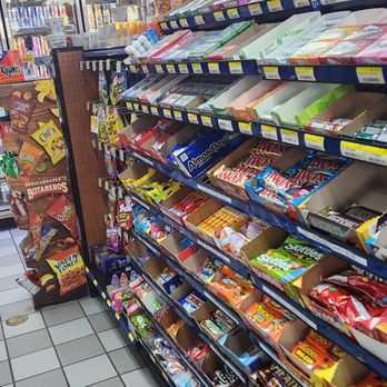 Circle K - feed your sweet tooth here - Gas Stations Near Me - Windsor, Connecticut
