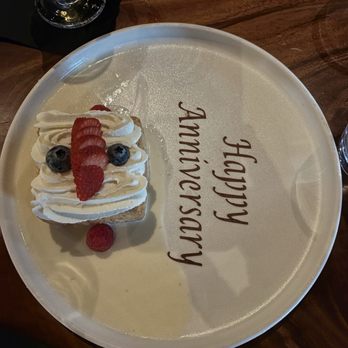 Viaje - Tres leches cake - Mexican Near Me - Long Beach, California