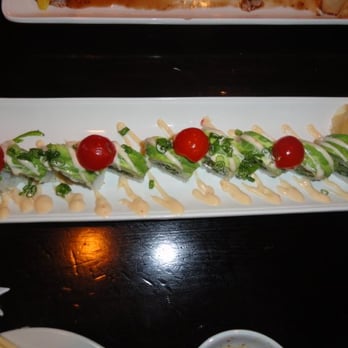 Umi Sake House - Green decadense (2nd round) guess what's missing here? - Sushi Bars Near Me - Seattle, Washington Umi Sake House - Green decadense (2nd round) guess what's missing here? - Sushi Bars Near Me - Seattle, Washington