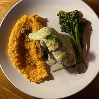 NewVida Preserve - Peruvian Chicken - Yoga Near Me - Jay, New York