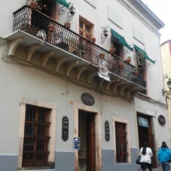 Casa Cuatro