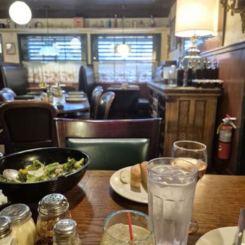 RigaTony's Authentic Italian - Inside the restaraunt from the corner table - Italian Near Me - Tempe, Arizona RigaTony's Authentic Italian - Inside the restaraunt from the corner table - Italian Near Me - Tempe, Arizona