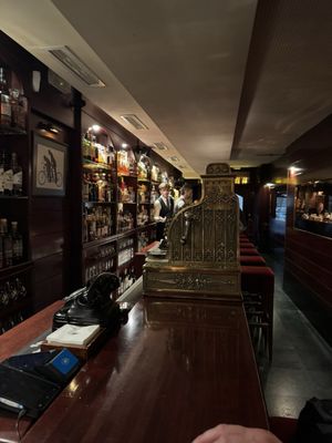 Tandem Cocktail Bar by null
