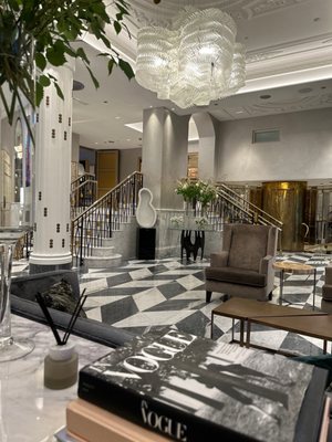 Britannia Hotel by null