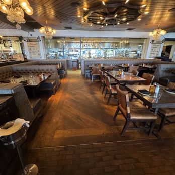 Meat On Ocean - Inside - Steakhouses Near Me - Santa Monica, California Meat On Ocean - Inside - Steakhouses Near Me - Santa Monica, California