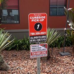 Famous Dave's - Curbside Pick-Up