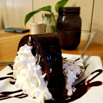 Birch & Barley - Chocolate cake for dessert. It was very, very dry. - American Near Me - Pullman, Washington