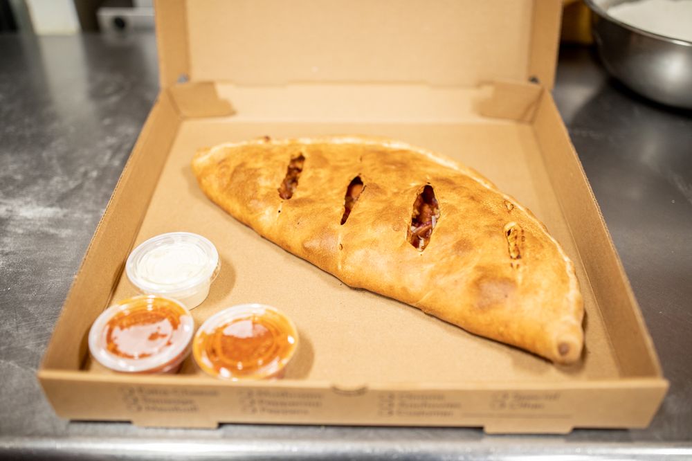 AMORE PIZZA 82 Photos & 155 Reviews Pizza 414 Main St, Stoneham