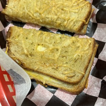 Scheels - Ultimate Grilled Cheese - Sports Wear Near Me - Colorado Springs, Colorado