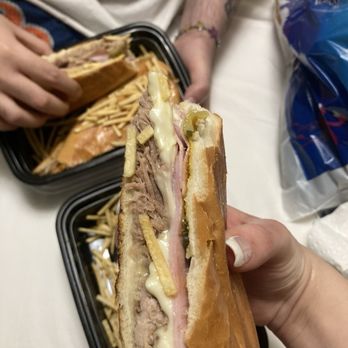 La Mulata - Cubano Sandwich - Cuban Near Me - Miami Beach, Florida