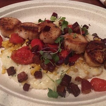Canal Cafe - Seafood Near Me - Hampton Bays, New York Canal Cafe - Seafood Near Me - Hampton Bays, New York